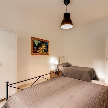 Daisy Guest House Colosseo Roma Rom bilde