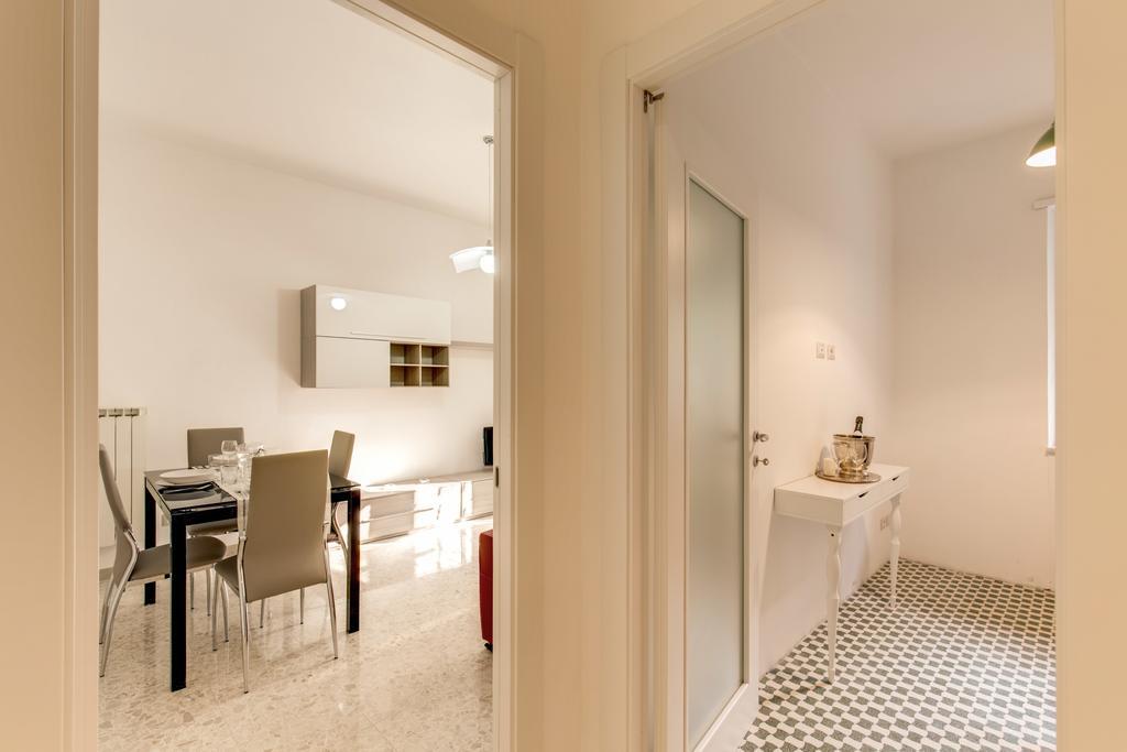 Daisy Guest House Colosseo Roma Rom bilde