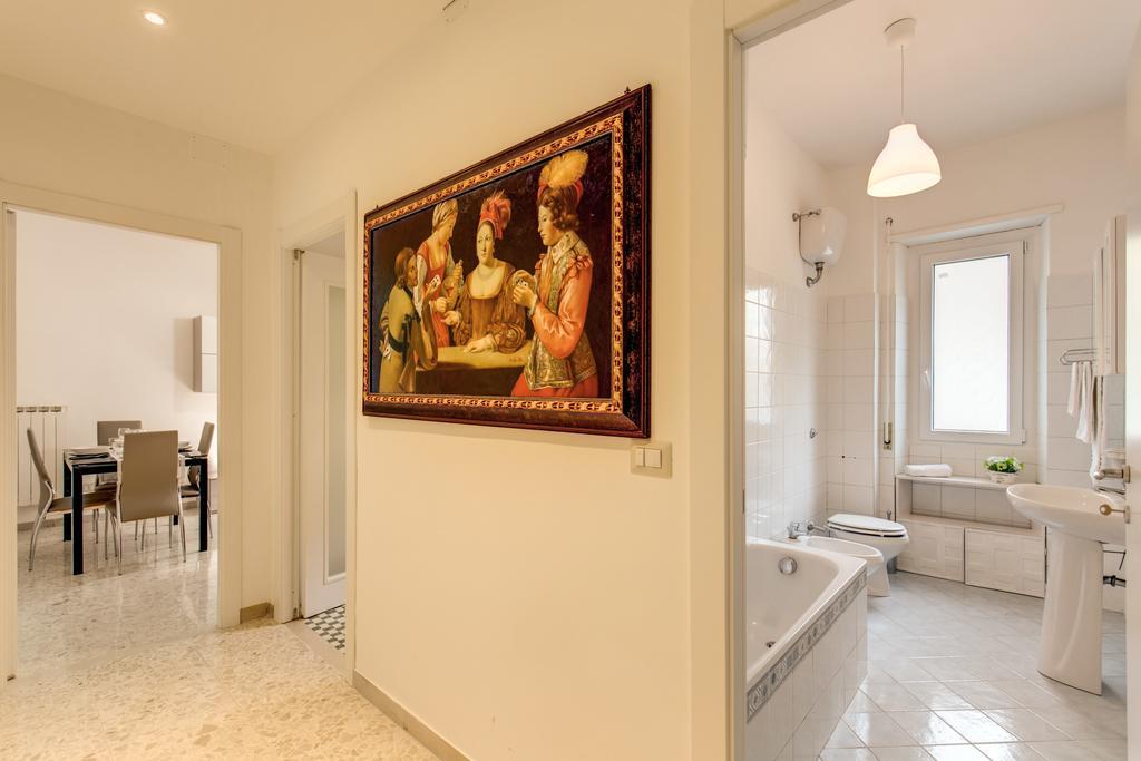 Daisy Guest House Colosseo Roma Rom bilde