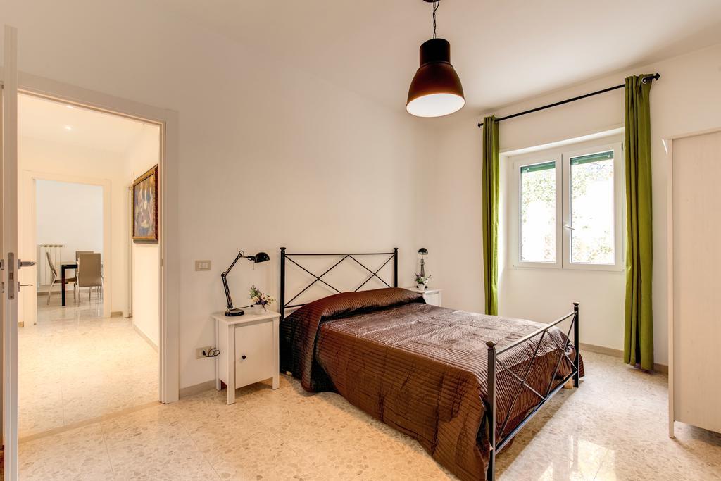 Daisy Guest House Colosseo Roma Rom bilde